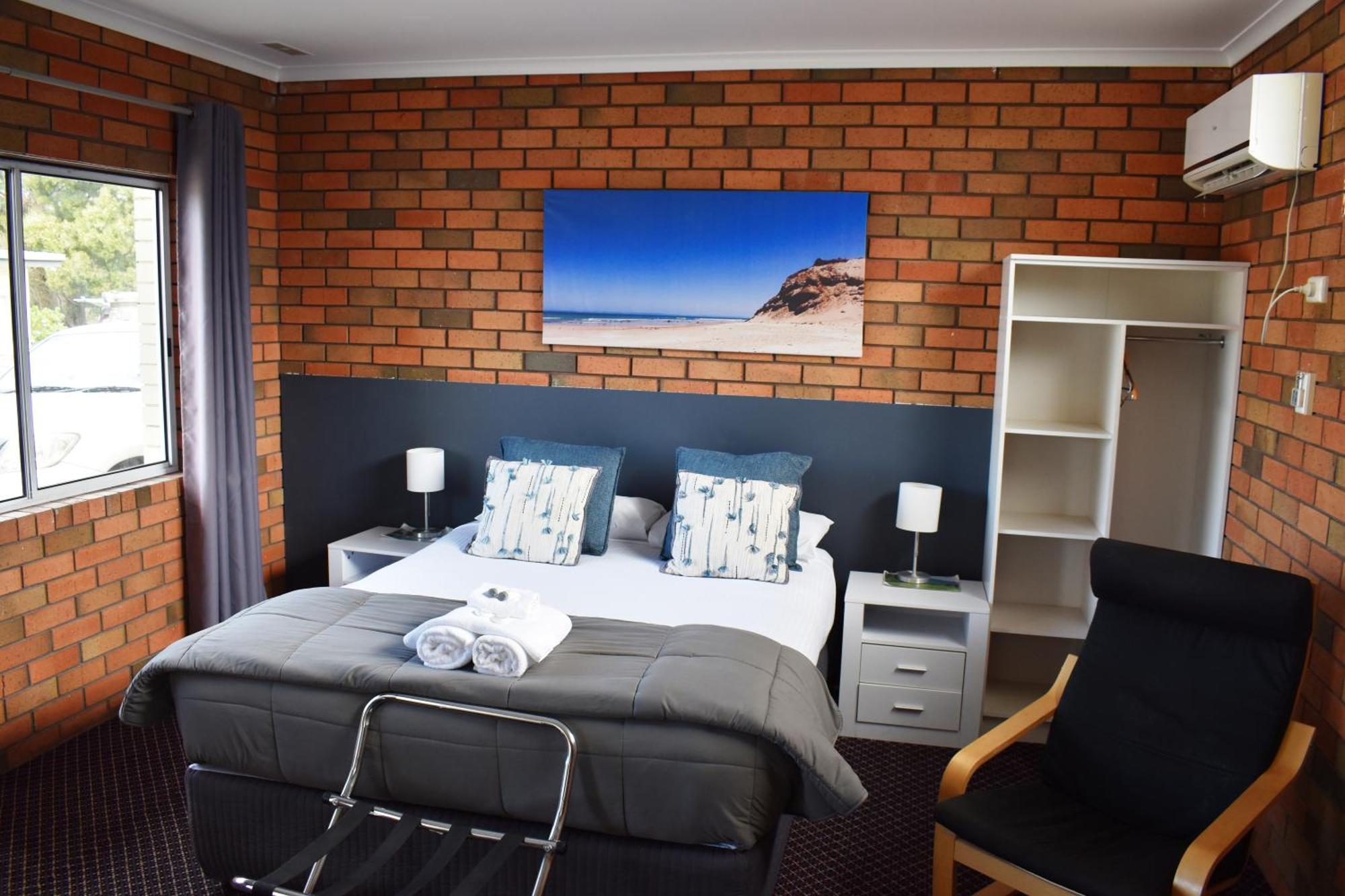 Wilsons Promontory Motel Фостер Экстерьер фото