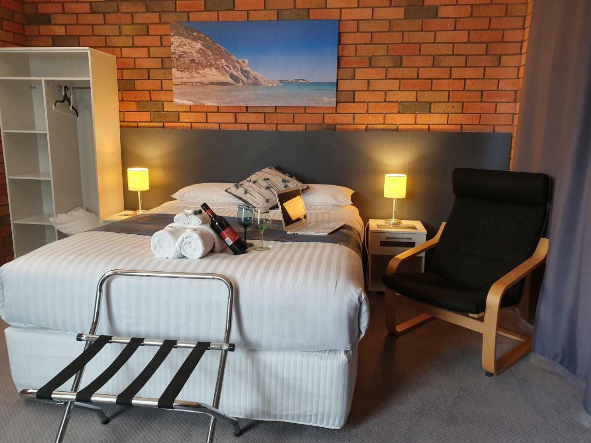 Wilsons Promontory Motel Фостер Экстерьер фото