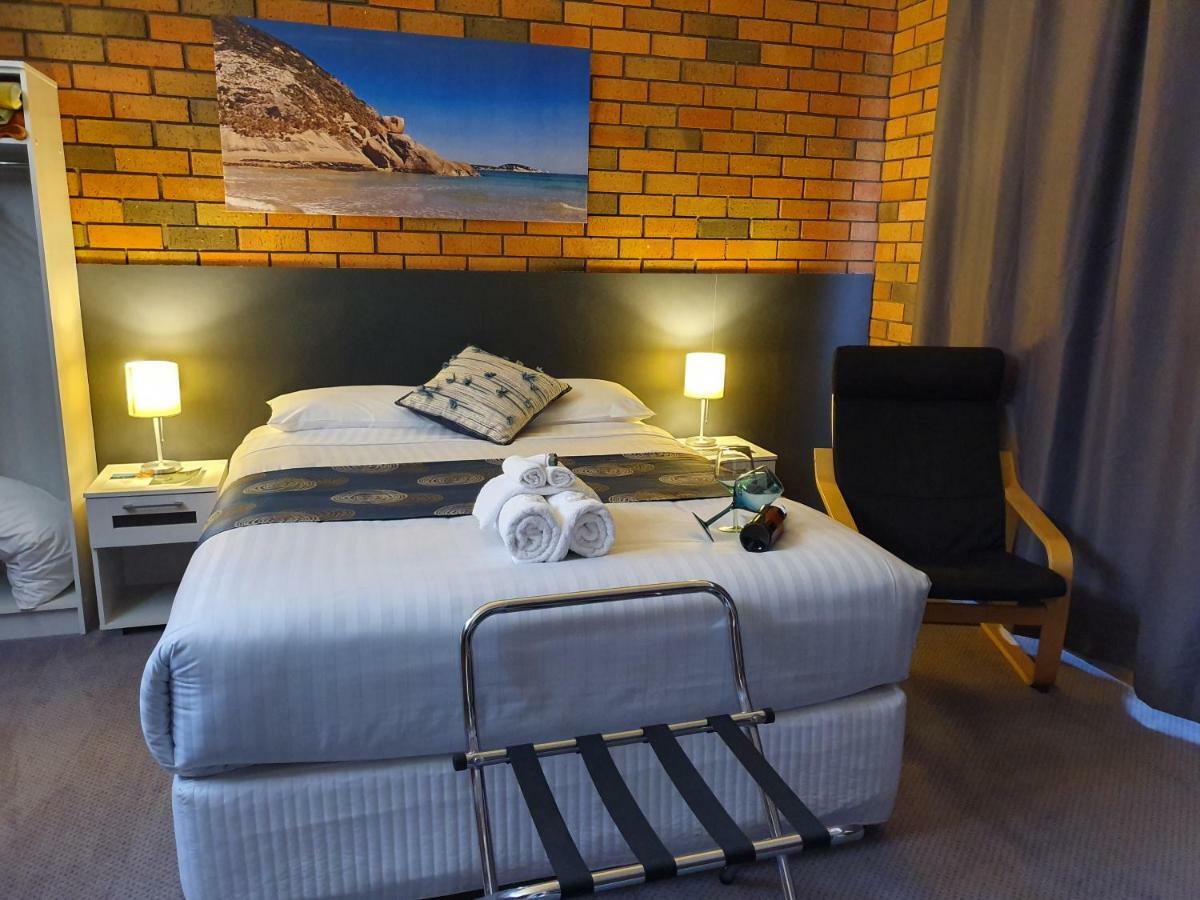 Wilsons Promontory Motel Фостер Экстерьер фото